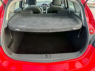 Used 2012 Vauxhall Astra Sri Red - Interior and Exterior details 15