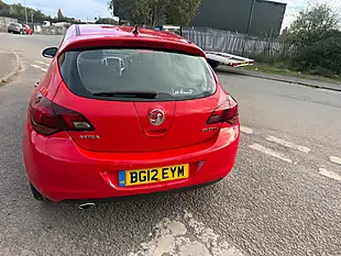 Used 2012 Vauxhall Astra Sri Red - Interior and Exterior details 6