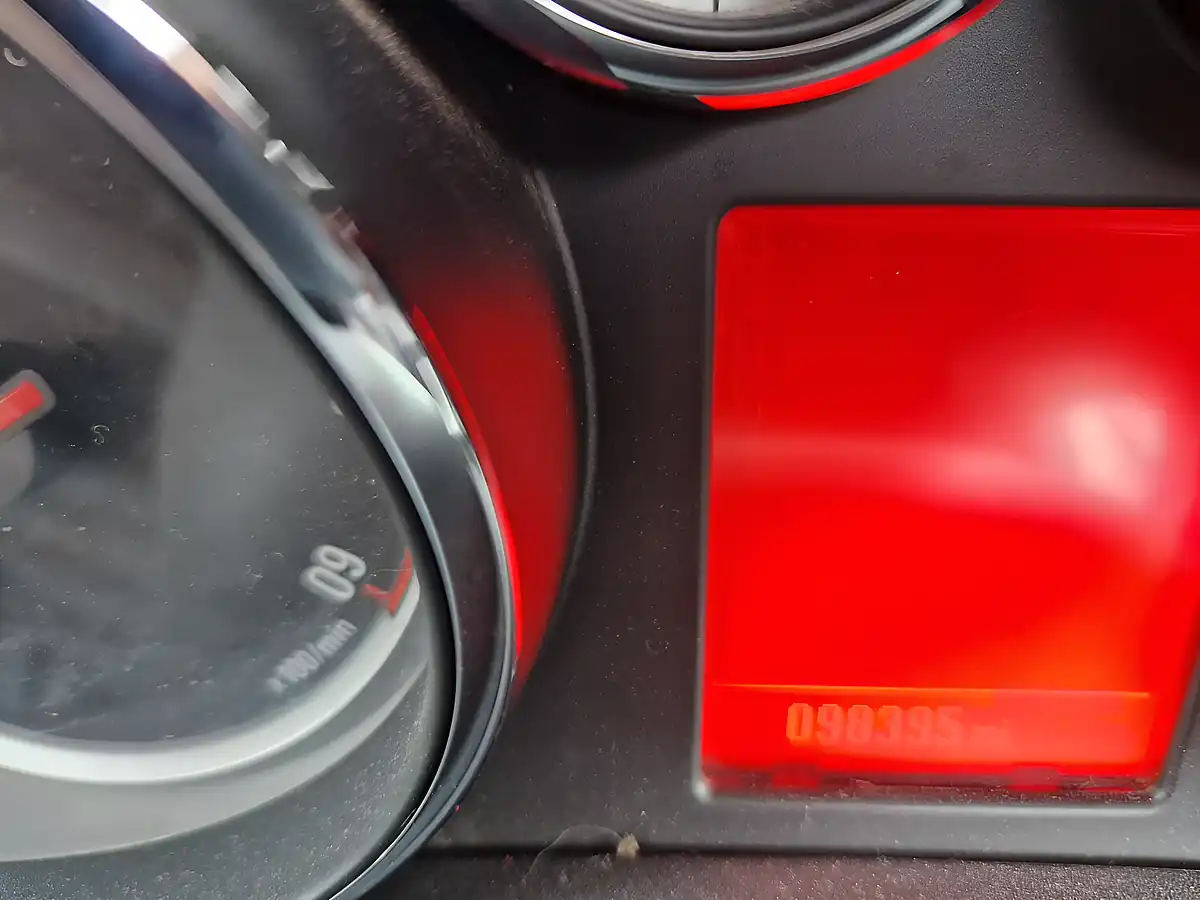 Used 2012 Vauxhall Astra Sri Silver - Interior and Exterior details 19