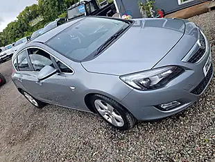 Used 2012 Vauxhall Astra Sri Silver - Interior and Exterior details 5