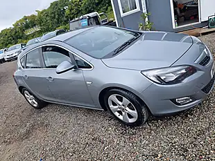 Used 2012 Vauxhall Astra Sri Silver - Interior and Exterior details 6