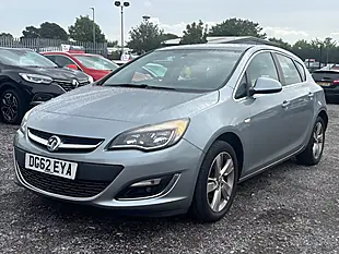 Used 2012 Vauxhall Astra Sri Silver - Interior and Exterior details 3