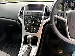 Used 2012 Vauxhall Astra Sri Sports Tourer Brown - Interior and Exterior details 17