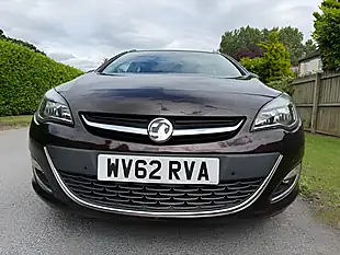 Used 2012 Vauxhall Astra Sri Sports Tourer Brown - Interior and Exterior details 2
