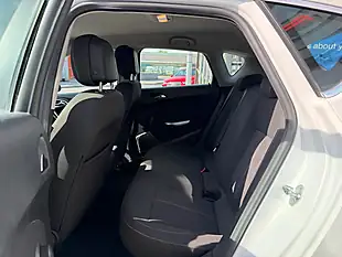 Used 2012 Vauxhall Astra Sri White - Interior and Exterior details 17