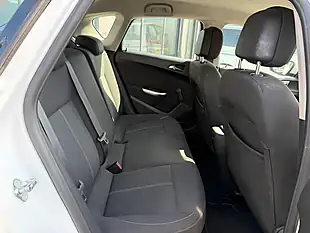 Used 2012 Vauxhall Astra Sri White - Interior and Exterior details 18