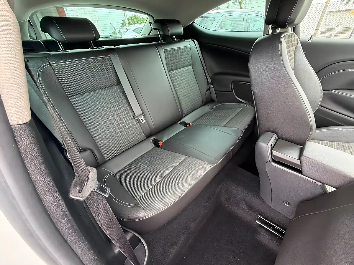 Used 2012 Vauxhall Astra Sri White - Interior and Exterior details 11