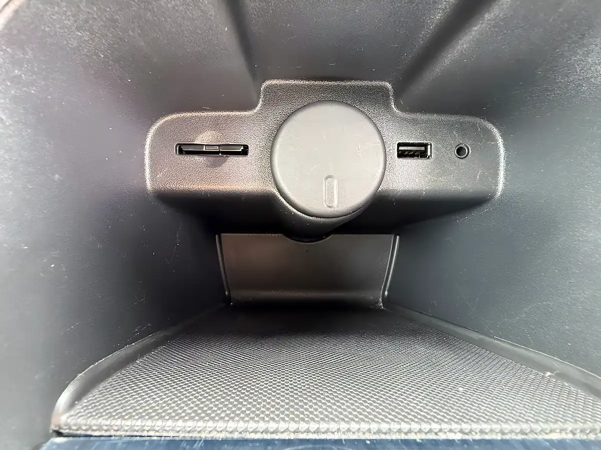 Used 2012 Vauxhall Astra Sri White - Interior and Exterior details 14