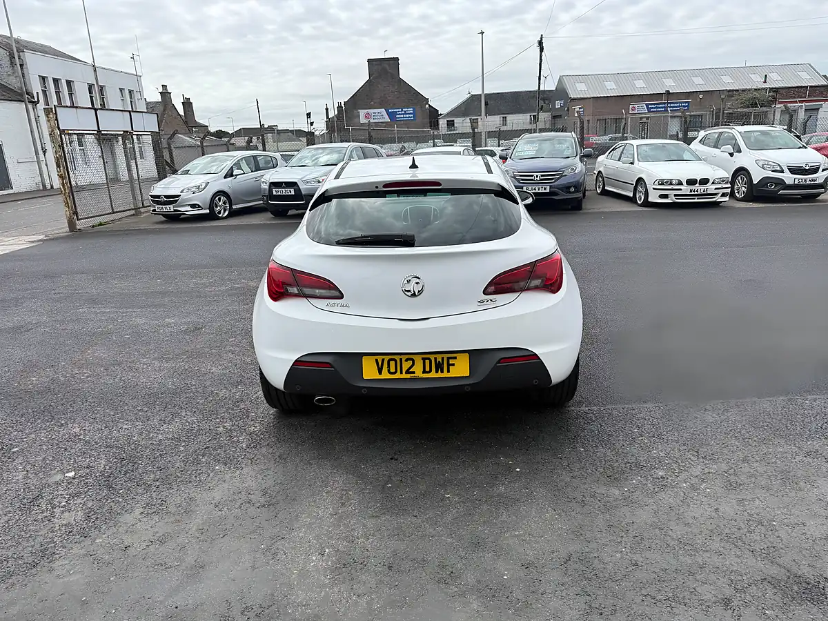 Used 2012 Vauxhall Astra Sri White - Interior and Exterior details 6