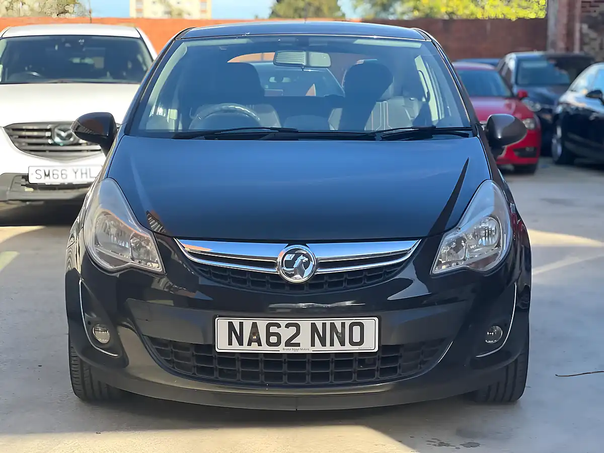 Used 2012 Vauxhall Corsa Active Black - Interior and Exterior details 2