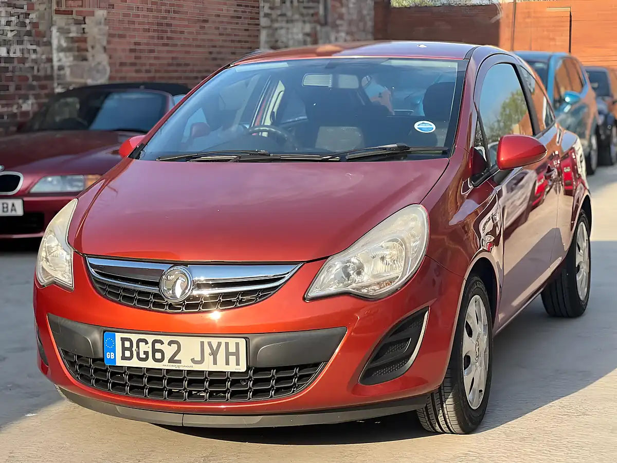 Used 2012 Vauxhall Corsa Exclusiv Orange - Interior and Exterior details 3