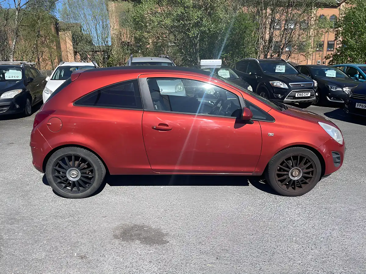 Used 2012 Vauxhall Corsa Exclusiv Orange - Interior and Exterior details 6