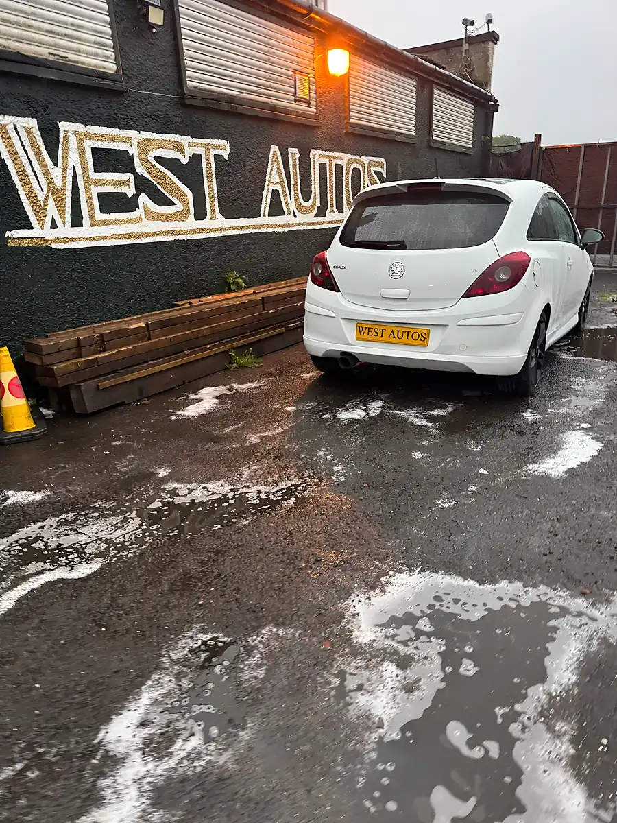 Used 2012 Vauxhall Corsa - Interior and Exterior details 8