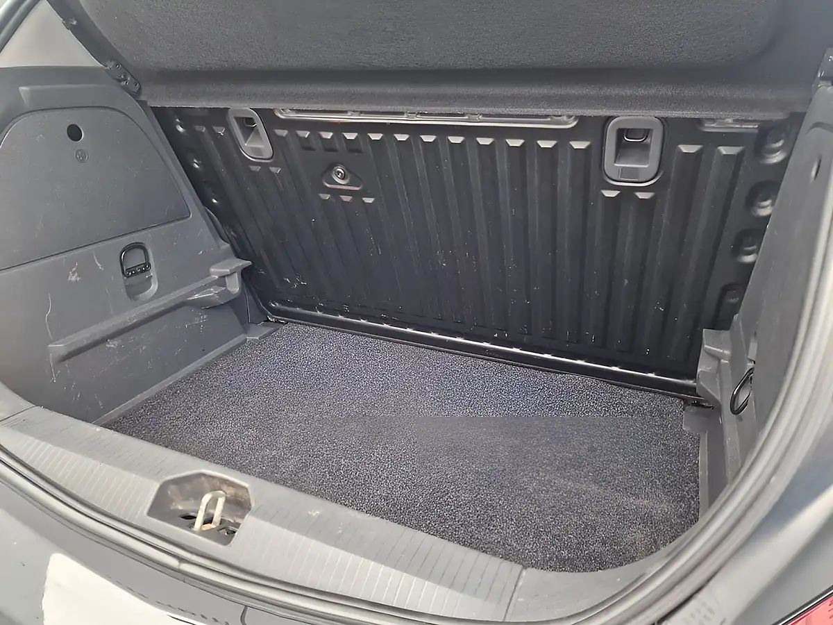 Used 2012 Vauxhall Corsa Limited Edition Black - Interior and Exterior details 15