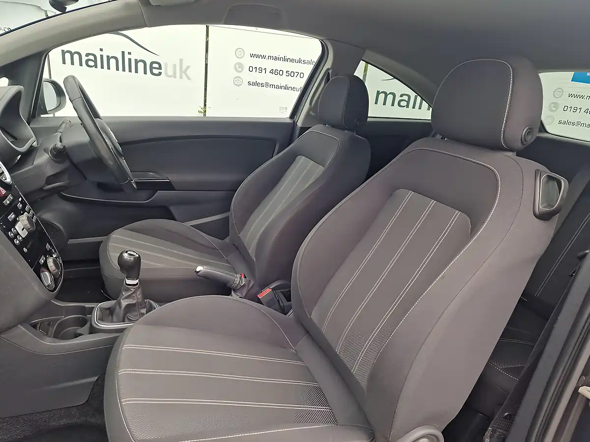 Used 2012 Vauxhall Corsa Limited Edition Black - Interior and Exterior details 16