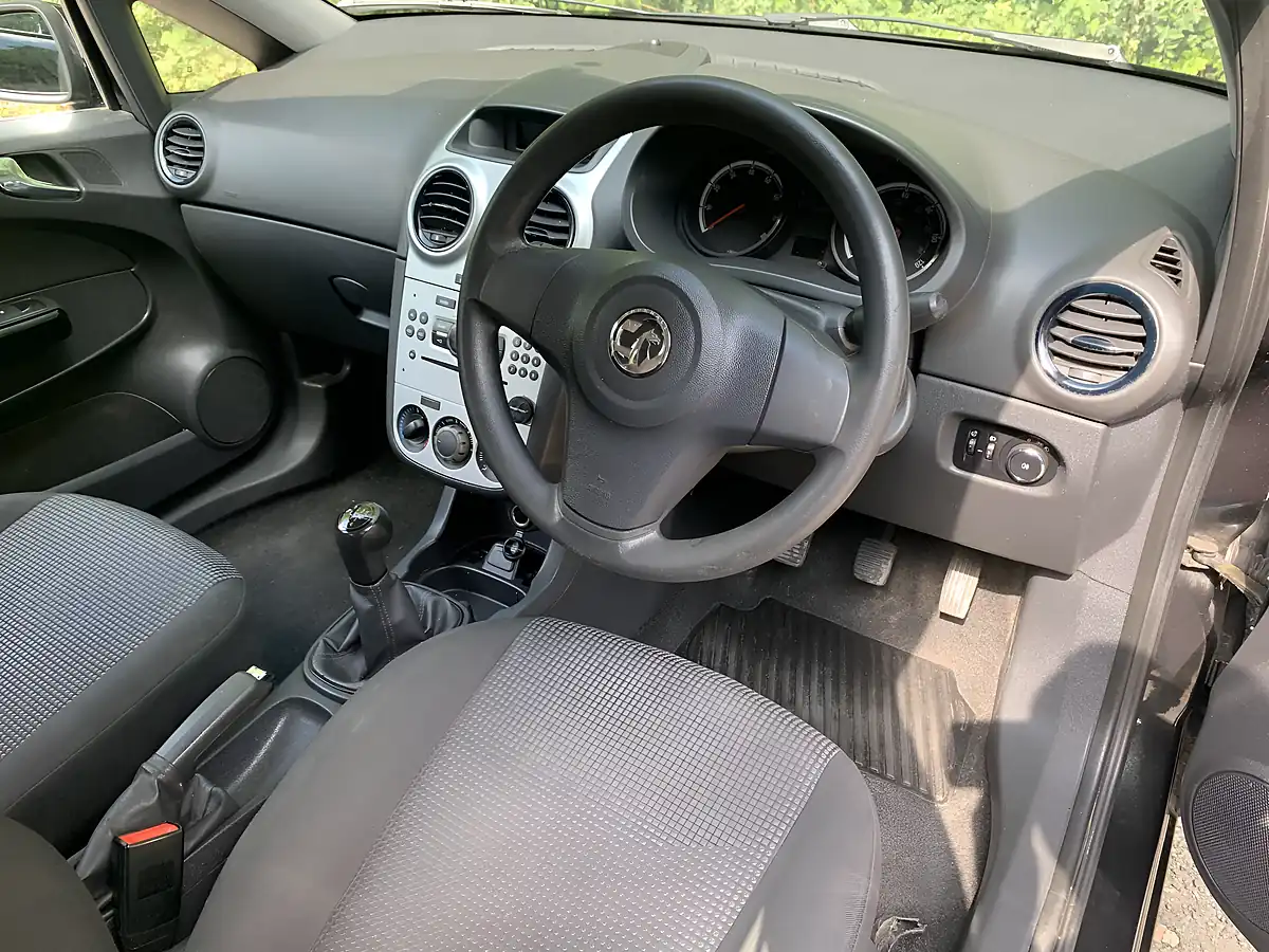 Used 2012 Vauxhall Corsa S Black - Interior and Exterior details 11
