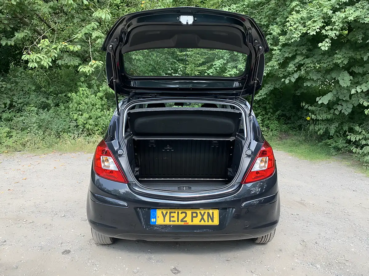 Used 2012 Vauxhall Corsa S Black - Interior and Exterior details 9