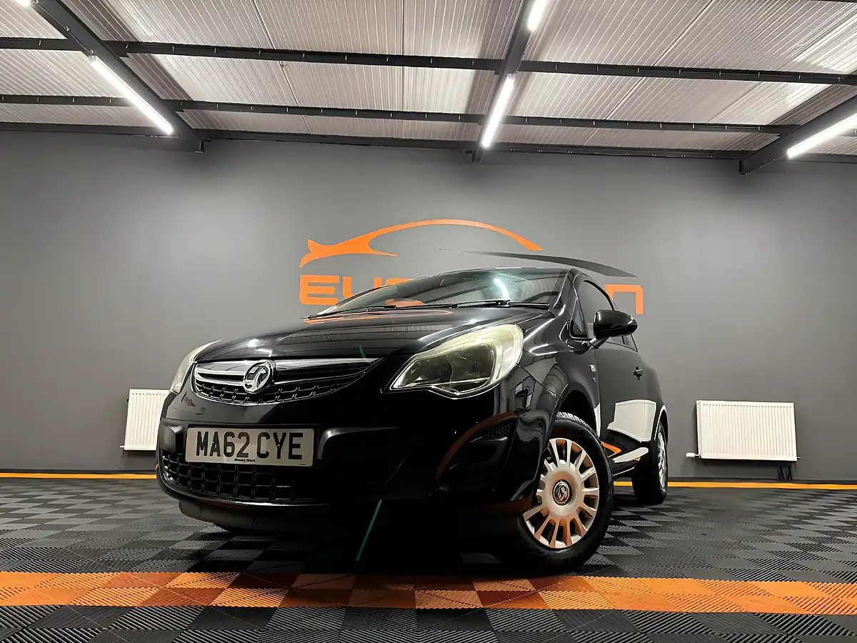 Used 2012 Vauxhall Corsa S Ecoflex Black - Interior and Exterior details 8