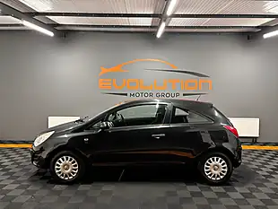 Used 2012 Vauxhall Corsa S Ecoflex Black - Interior and Exterior details 9