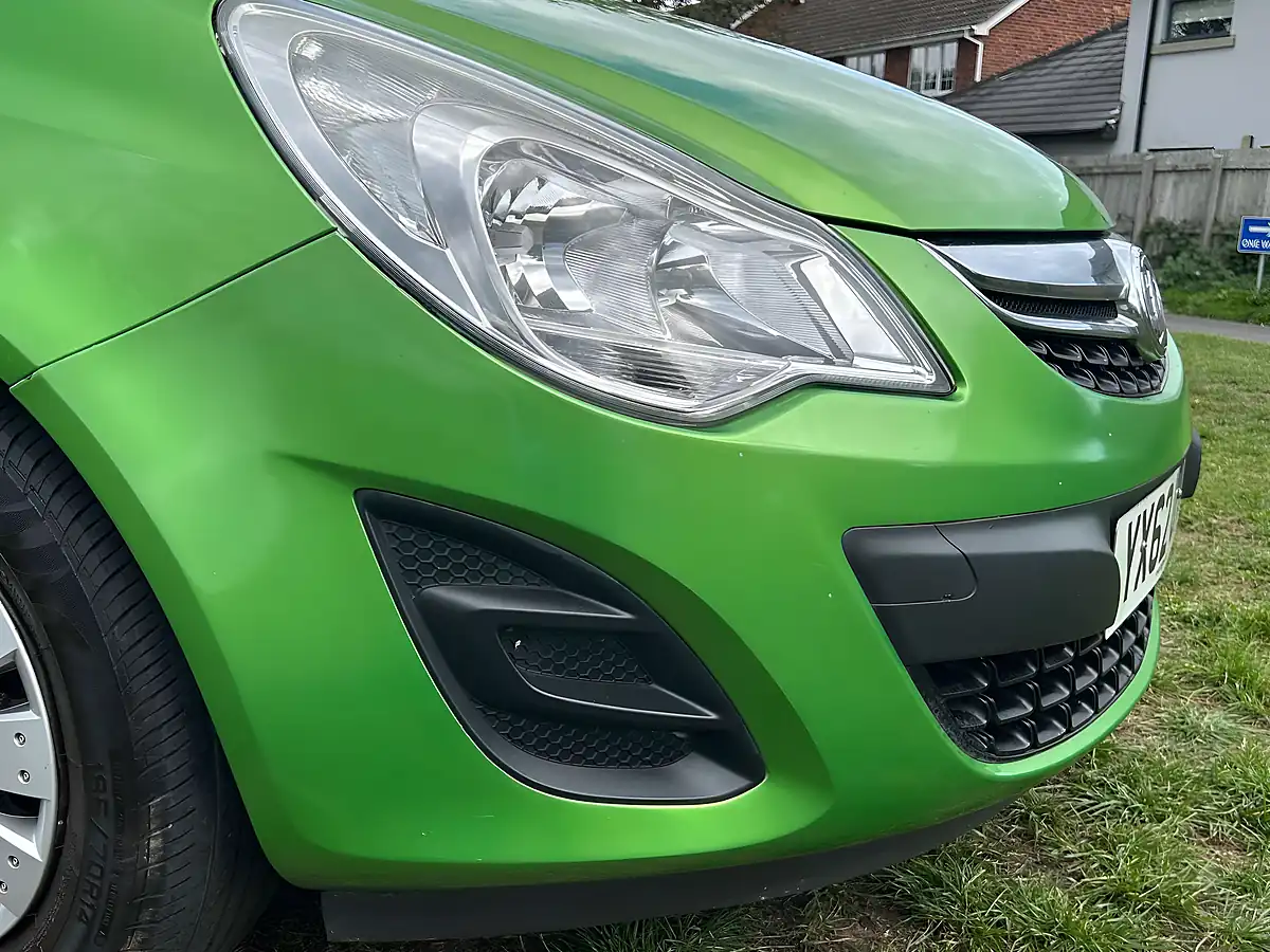Used 2012 Vauxhall Corsa S Green - Interior and Exterior details 9