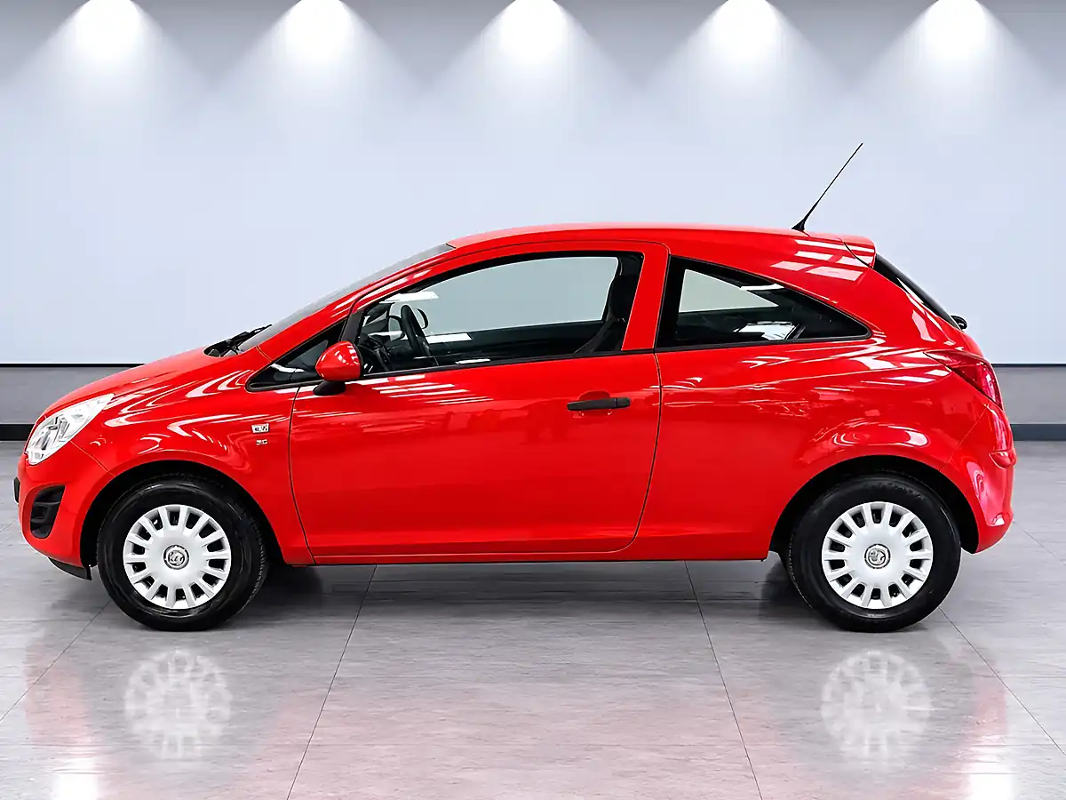Used 2012 Vauxhall Corsa S Red - Interior and Exterior details 3