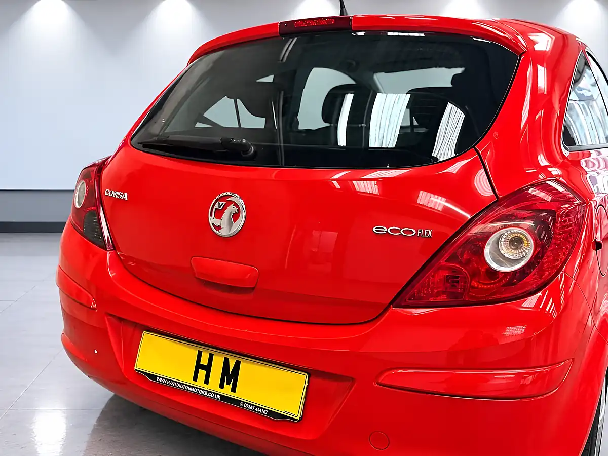 Used 2012 Vauxhall Corsa S Red - Interior and Exterior details 5