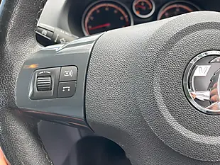 Used 2012 Vauxhall Corsa Se Blue - Interior and Exterior details 16