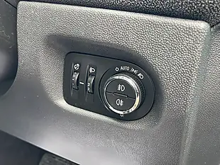 Used 2012 Vauxhall Corsa Se Blue - Interior and Exterior details 17