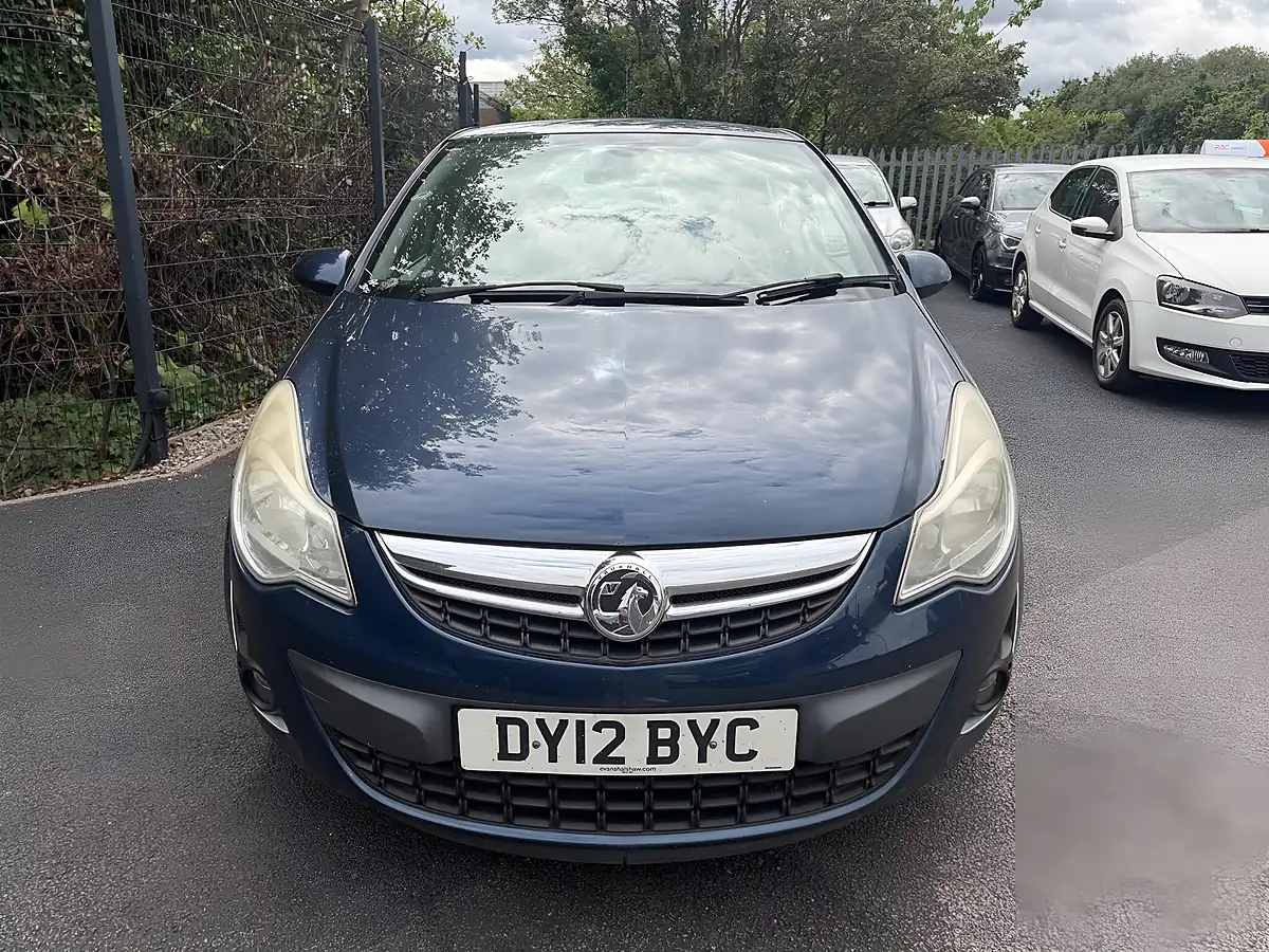 Used 2012 Vauxhall Corsa Se Blue - Interior and Exterior details 2
