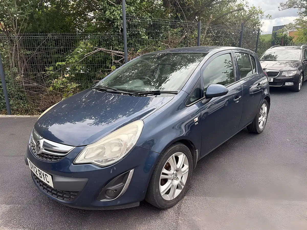 Used 2012 Vauxhall Corsa Se Blue - Interior and Exterior details 3