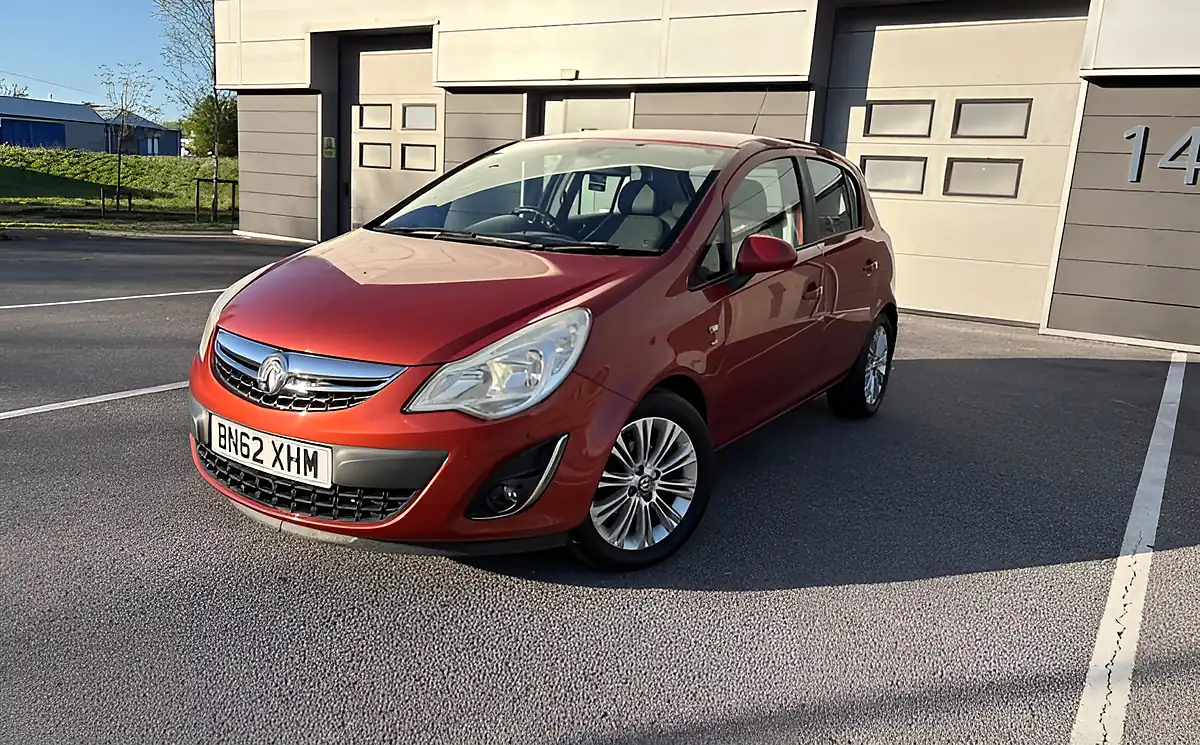 Used 2012 Vauxhall Corsa Se Orange - Interior and Exterior details 3