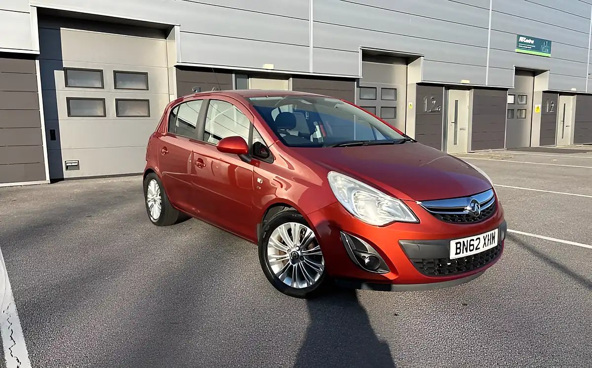 Used 2012 Vauxhall Corsa Se Orange - Interior and Exterior details 4