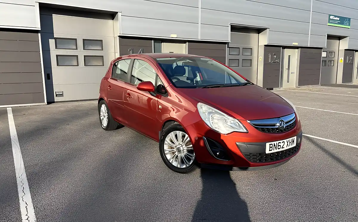 Used 2012 Vauxhall Corsa Se Orange - Interior and Exterior details 5