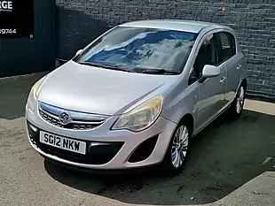 Used 2012 Vauxhall Corsa Se Silver - Interior and Exterior details 5