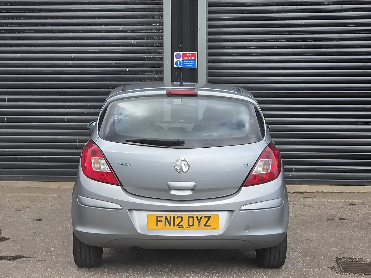 Used 2012 Vauxhall Corsa Se Silver - Interior and Exterior details 15