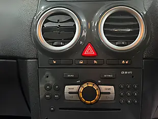 Used 2012 Vauxhall Corsa Se Silver - Interior and Exterior details 13