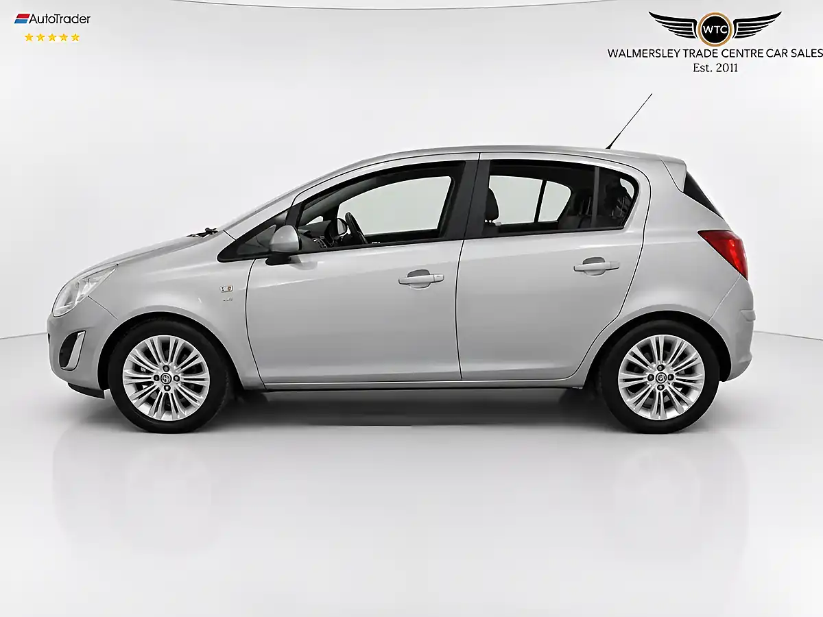 Used 2012 Vauxhall Corsa Se Silver - Interior and Exterior details 4