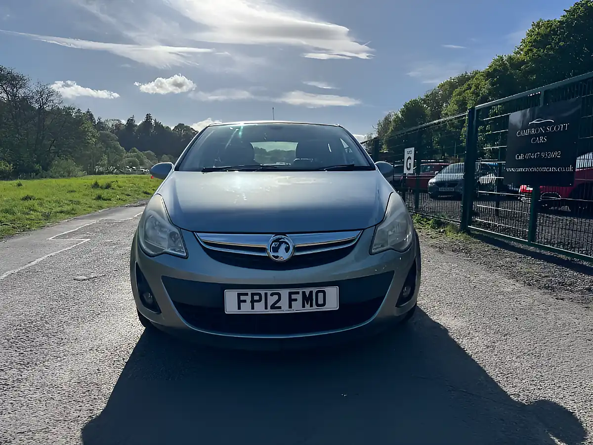 Used 2012 Vauxhall Corsa Se Silver - Interior and Exterior details 3