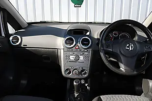 Used 2012 Vauxhall Corsa Se White - Interior and Exterior details 13