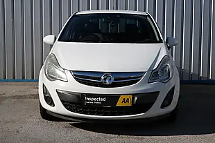 Used 2012 Vauxhall Corsa Se White - Interior and Exterior details 2