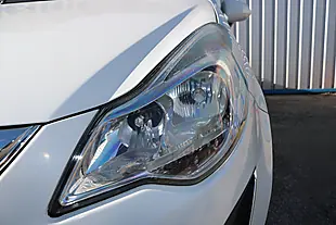 Used 2012 Vauxhall Corsa Se White - Interior and Exterior details 5