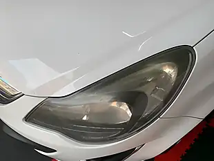 Used 2012 Vauxhall Corsa Sri White - Interior and Exterior details 10
