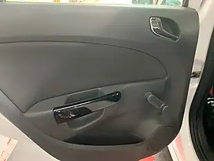 Used 2012 Vauxhall Corsa Sri White - Interior and Exterior details 15