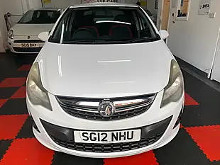 Used 2012 Vauxhall Corsa Sri White - Interior and Exterior details 4