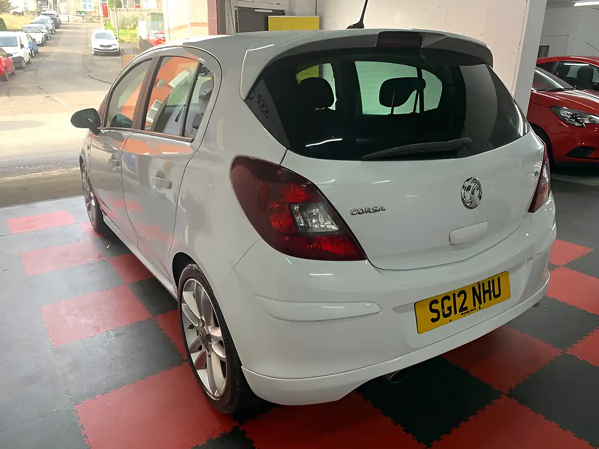 Used 2012 Vauxhall Corsa Sri White - Interior and Exterior details 8