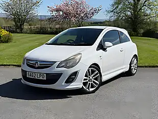 Used 2012 Vauxhall Corsa Sri White - Interior and Exterior details 3