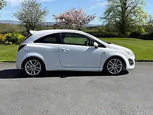 Used 2012 Vauxhall Corsa Sri White - Interior and Exterior details 4