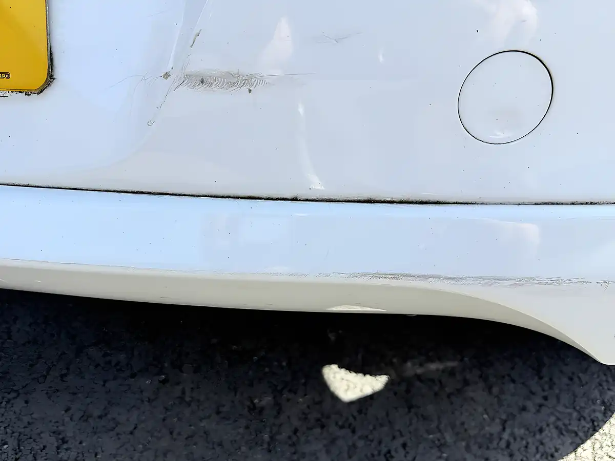 Used 2012 Vauxhall Corsa Sri White - Interior and Exterior details 18
