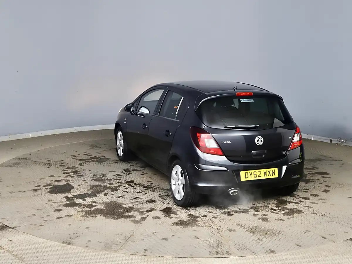 Used 2012 Vauxhall Corsa Sxi Black - Interior and Exterior details 4