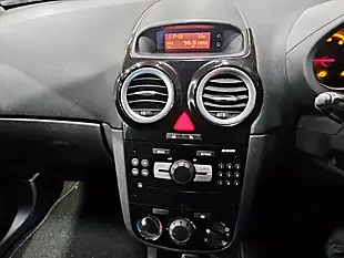 Used 2012 Vauxhall Corsa Sxi Green - Interior and Exterior details 11